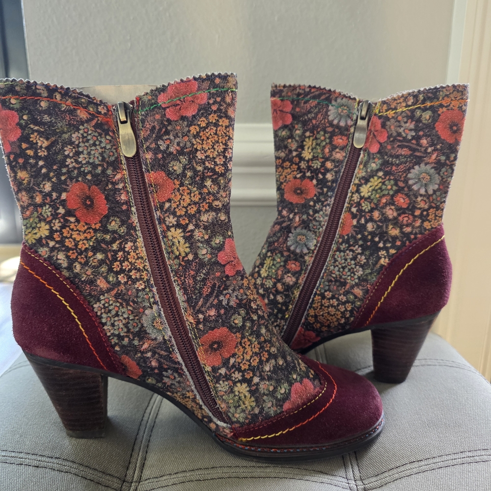 L'Artiste Simonetta Burgundy Floral Embroidered Heeled Boots - Picture 2 of 5